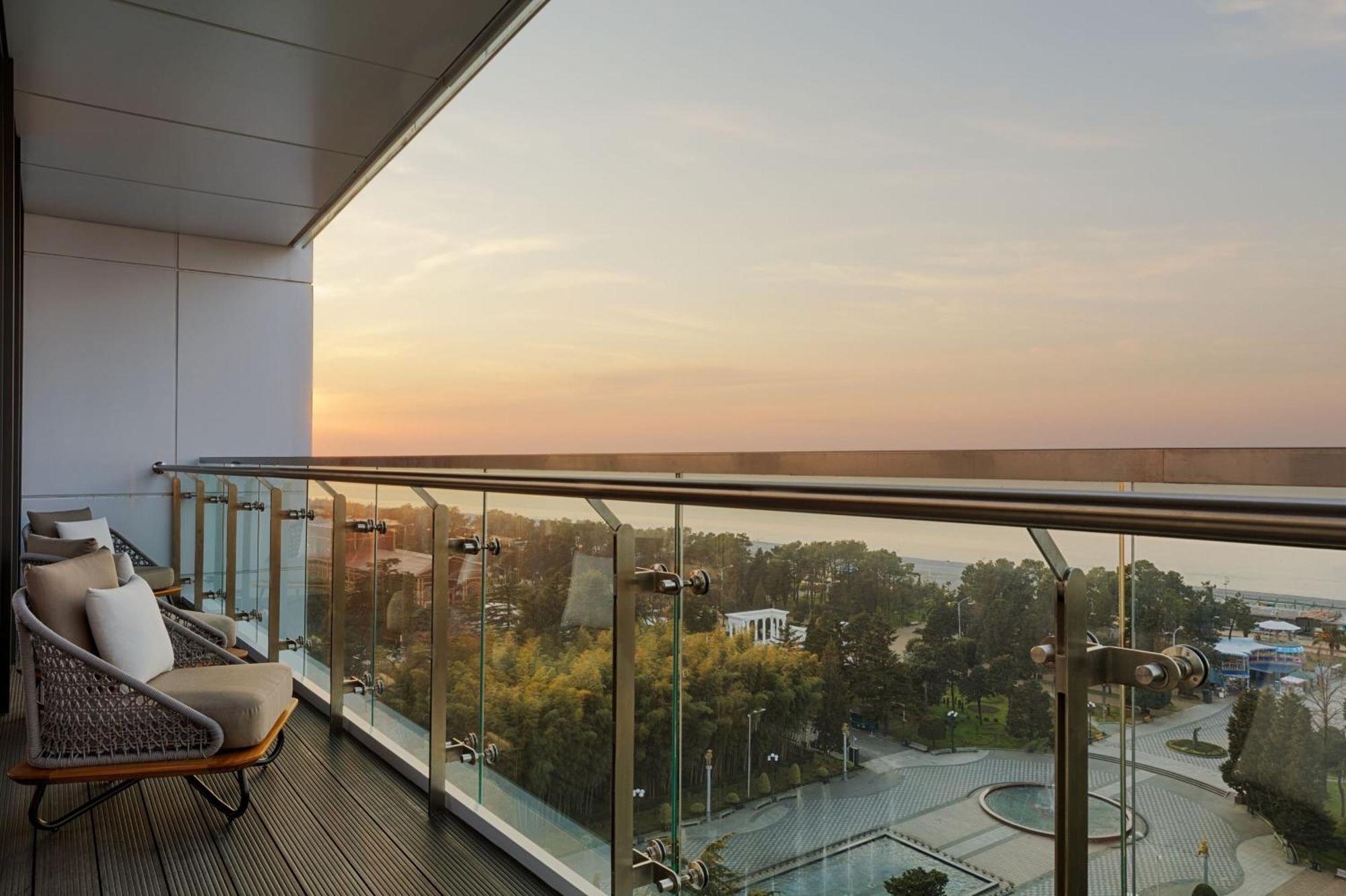 Le Meridien Batumi Exterior foto